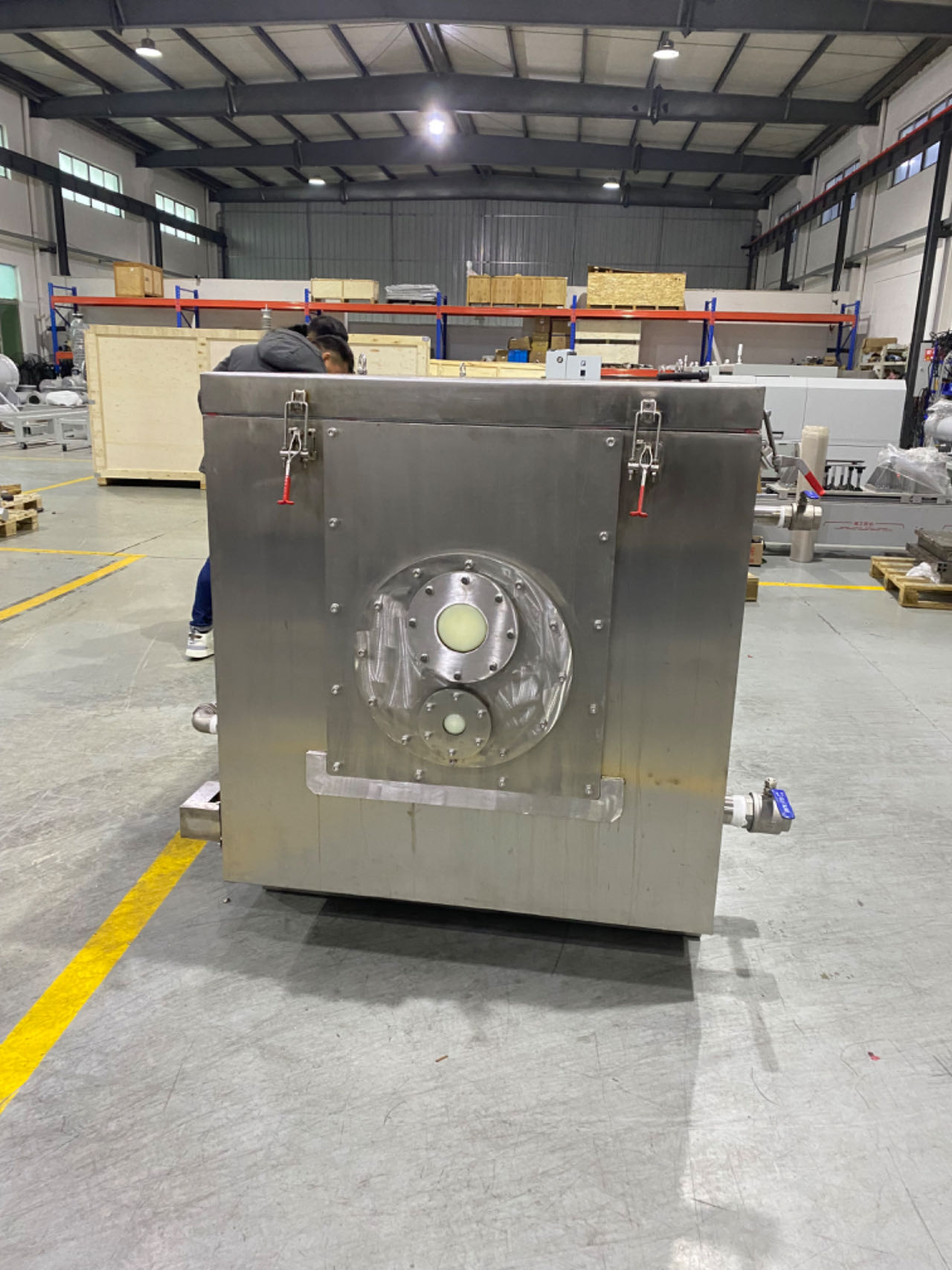 Наше высоковольтное оборудование для тестирования кабельных аксессуаров высоко ценит клиентов Ближнего Востока, продолжая усилия по обслуживанию глобальных клиентов